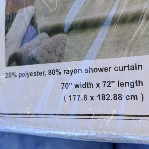 Soft Chenille shower curtain - Picture 3 of 5